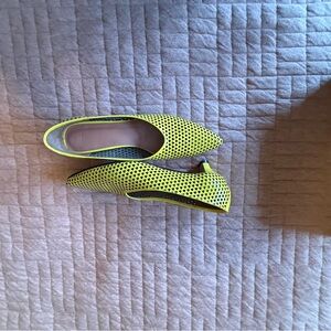 Rachel Comey Clemmie Kitten S-Punch in Banana